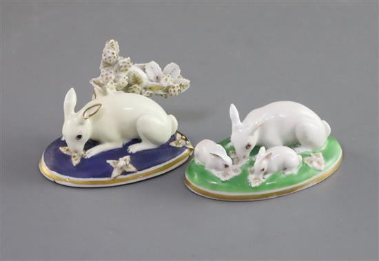 Two Chamberlain Worcester porcelain figures of rabbits, c.1820-40, L. 7.5cm